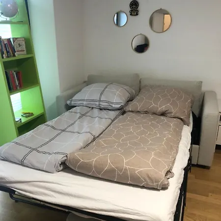 Apartment Central-quiet-5min To Tram-shopping-