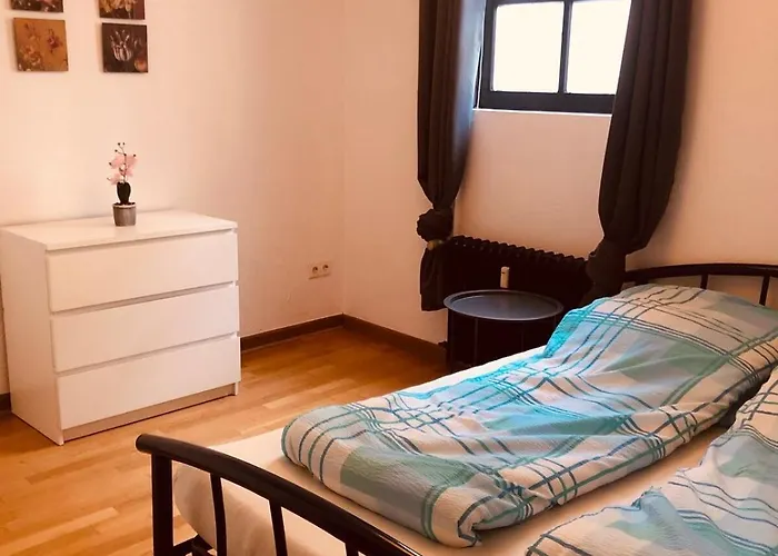 Central-quiet-5min To Tram-shopping- Appartamento Colonia