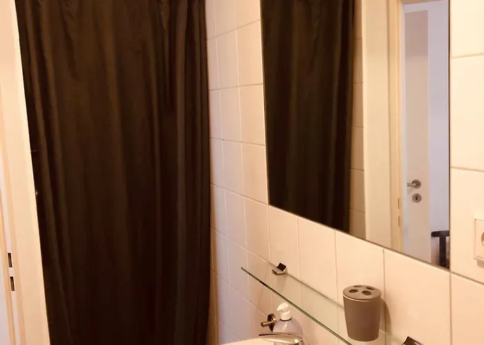 Appartamento Central-quiet-5min To Tram-shopping-